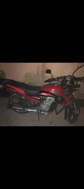 موتر سایکل ۲۰۰ سی سی