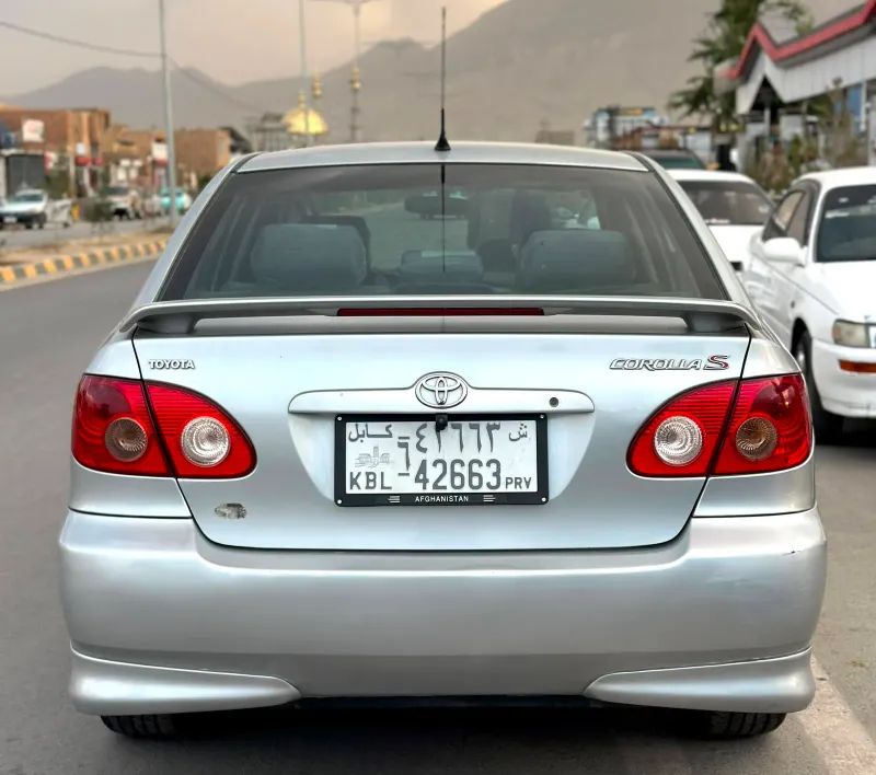 تیوتا کرولا 2008